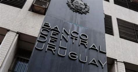 BCU's new VP insists the peso/dollar exchange rate is.